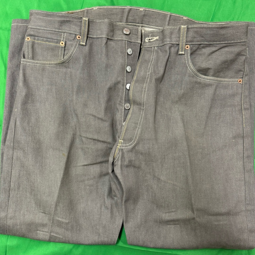 Silver Men’s Levi’s Jeans